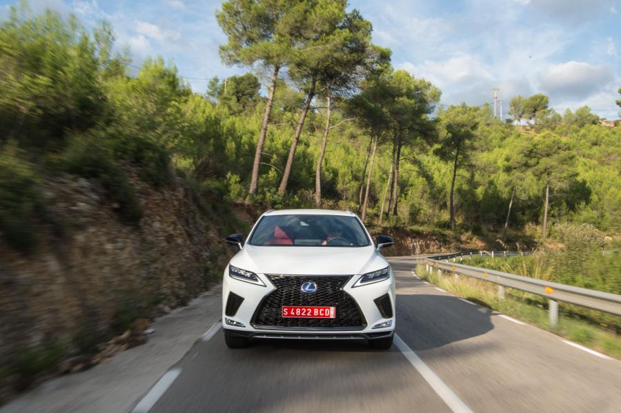  Lexus RX450h F-Sport 2019 года  (WW) (фото 16 из 42)